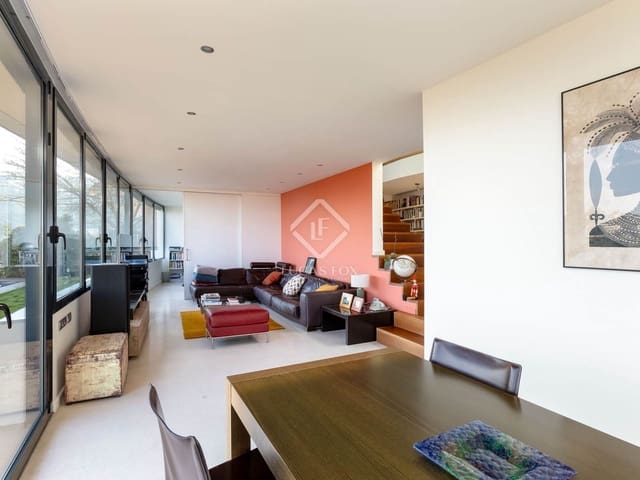 4 soveværelse Villa til salg i Alella med swimmingpool garage - € 1.350.000 (Ref: 8960846)