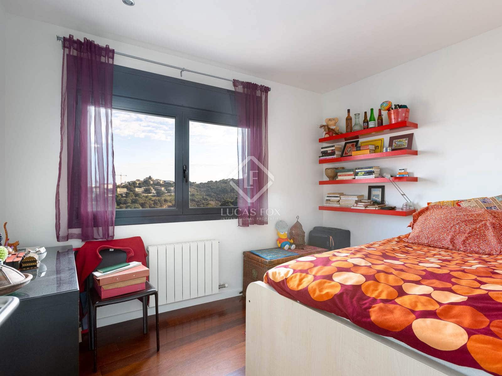 4 soveværelse Villa til salg i Alella med swimmingpool garage - € 1.350.000 (Ref: 8960846)