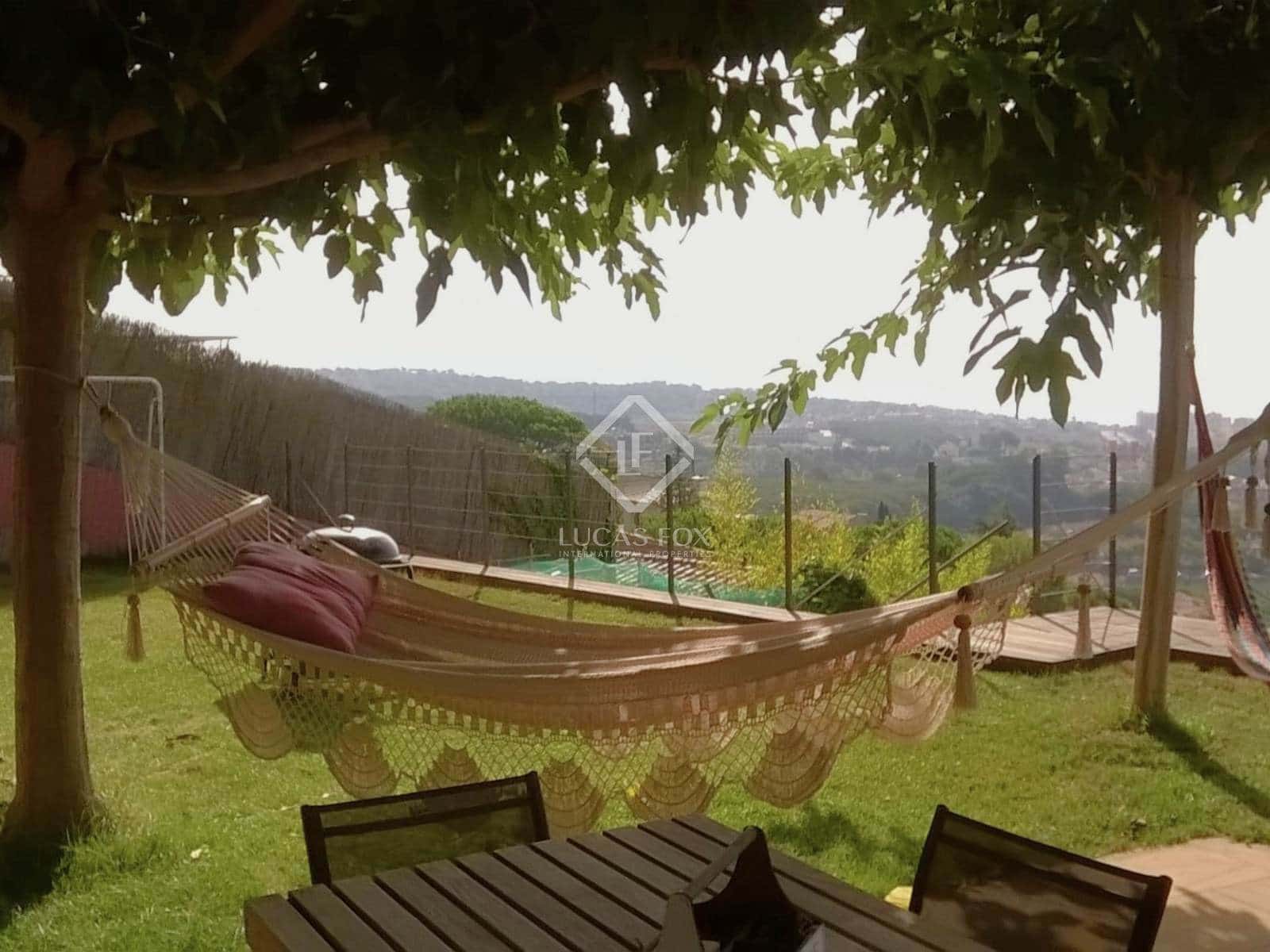 4 soveværelse Villa til salg i Alella med swimmingpool garage - € 1.350.000 (Ref: 8960846)