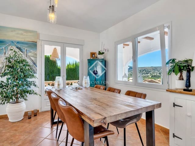 4 quarto Moradia para venda em Javea / Xàbia com piscina garagem - 1 675 000 € (Ref: 8960848)