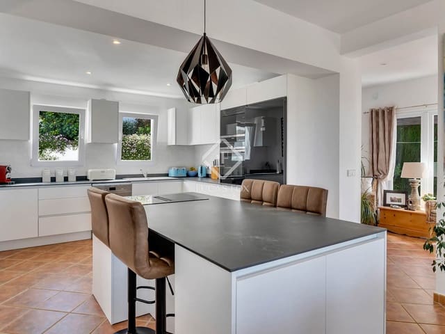 4 quarto Moradia para venda em Javea / Xàbia com piscina garagem - 1 675 000 € (Ref: 8960848)