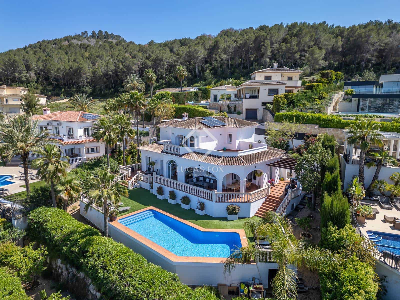 4 quarto Moradia para venda em Javea / Xabia com piscina garagem - 1 675 000 € (Ref: 8960848)