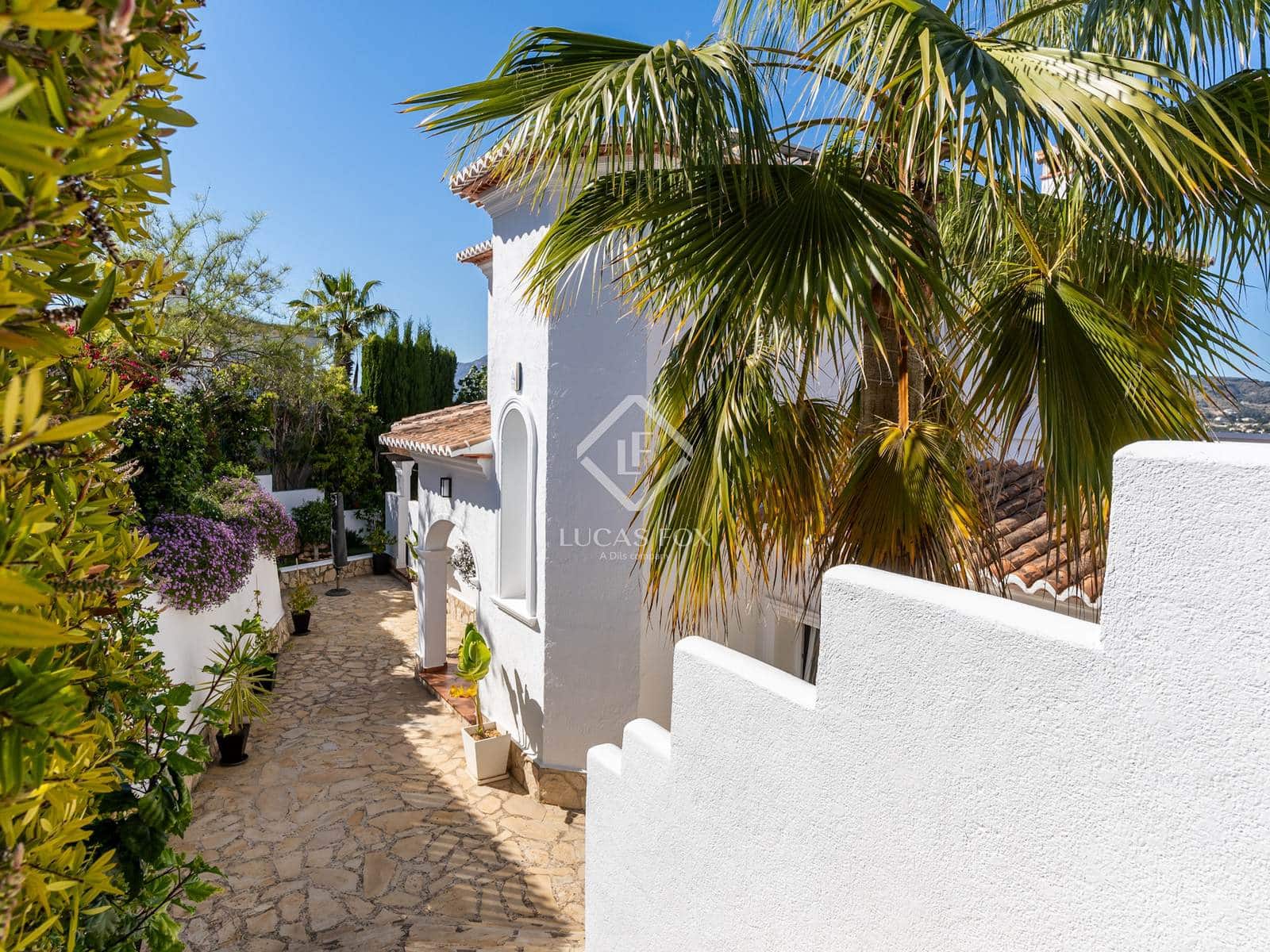 4 quarto Moradia para venda em Javea / Xabia com piscina garagem - 1 675 000 € (Ref: 8960848)