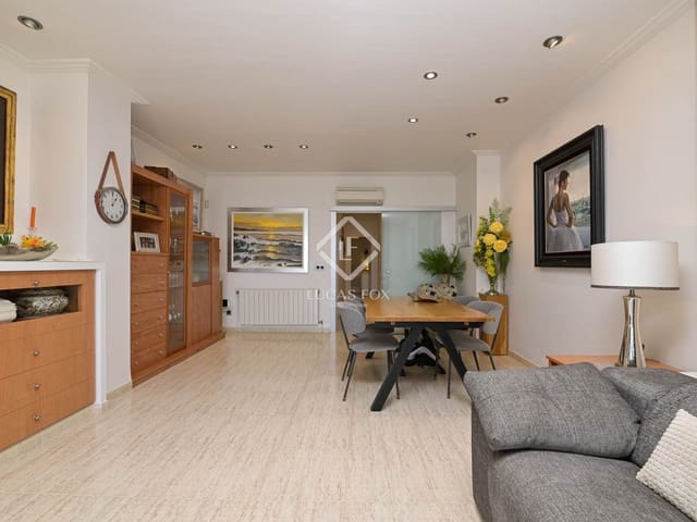 3 slaapkamer Appartement te koop in Sant Antoni de Calonge, Calonge i Sant Antoni met garage - € 895.000 (Ref: 8960849)