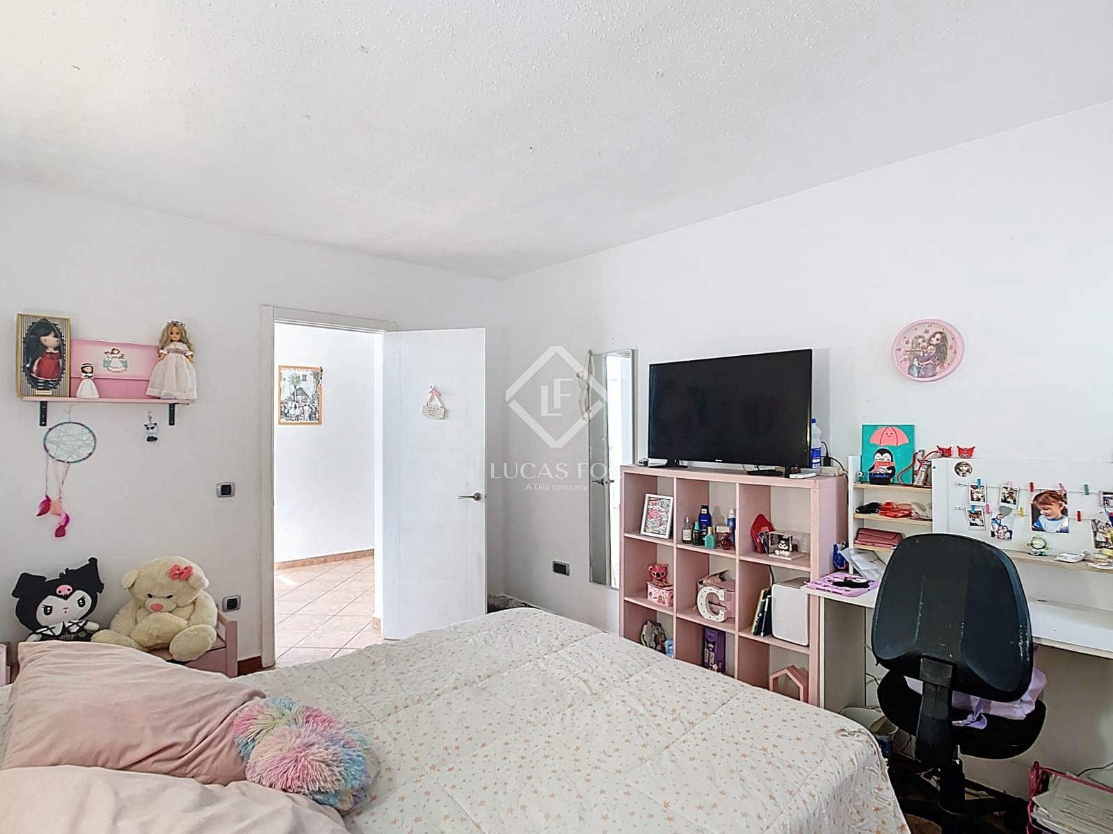 5 soveværelse Finca/Landehus til salg i Ciutadella de Menorca med swimmingpool garage - € 1.050.000 (Ref: 8961018)