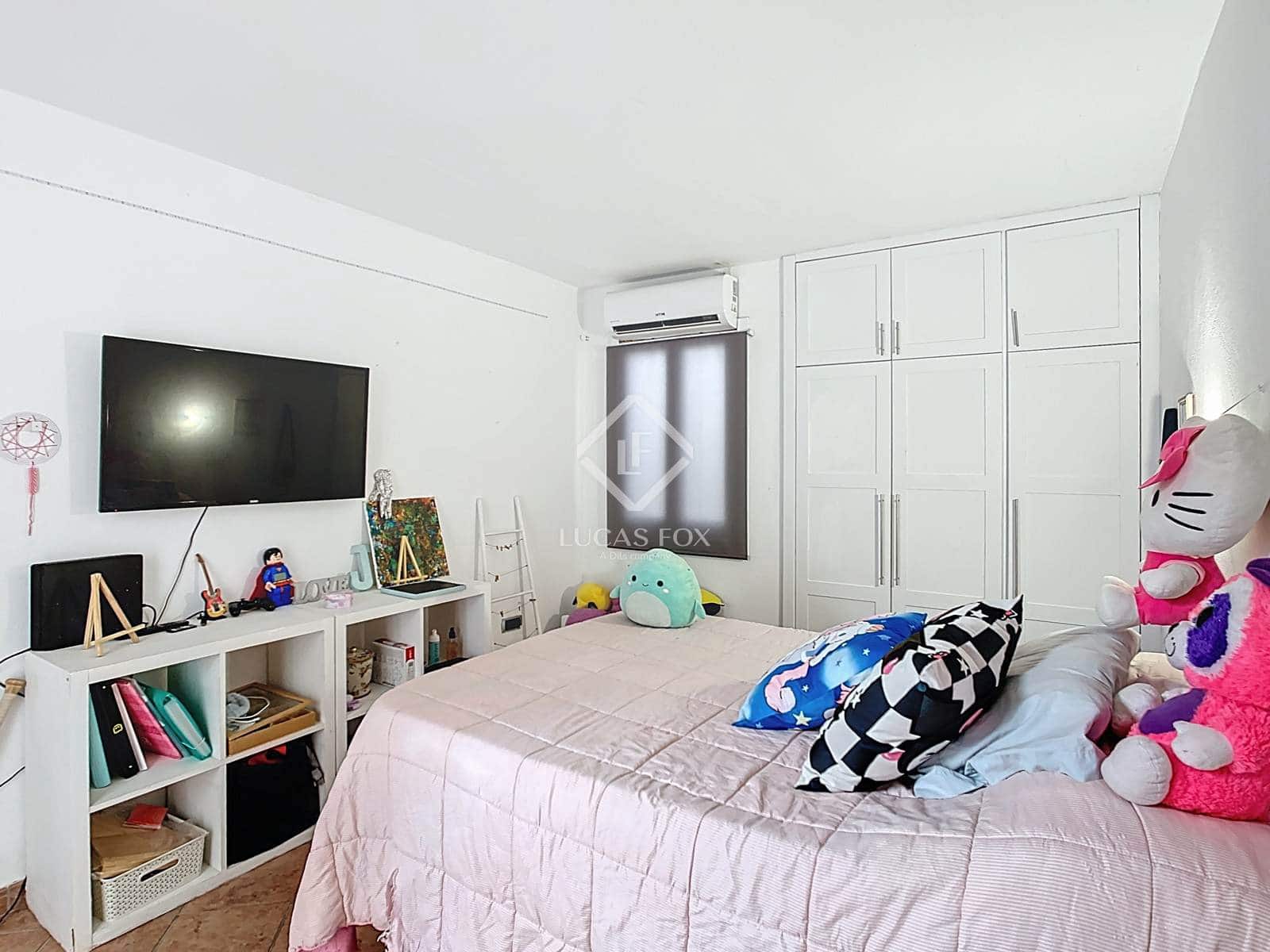 5 soveværelse Finca/Landehus til salg i Ciutadella de Menorca med swimmingpool garage - € 1.050.000 (Ref: 8961018)