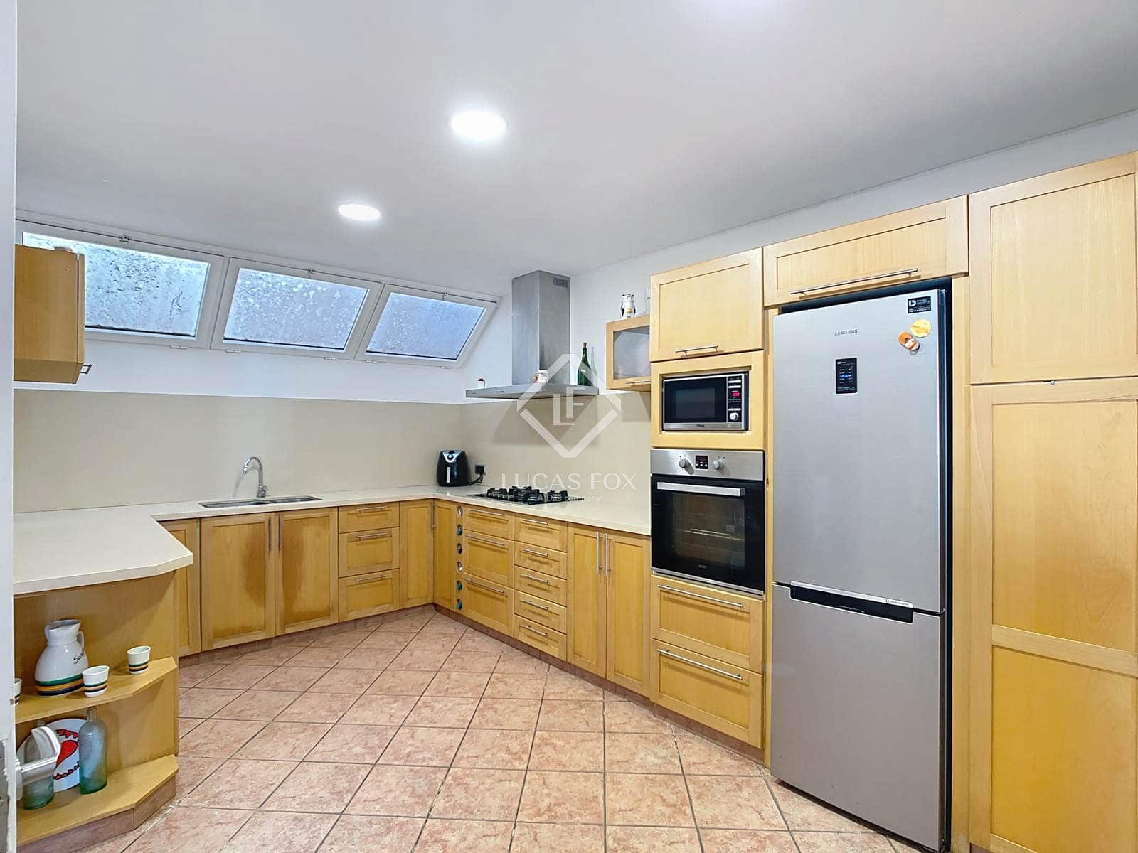 5 soveværelse Finca/Landehus til salg i Ciutadella de Menorca med swimmingpool garage - € 1.050.000 (Ref: 8961018)