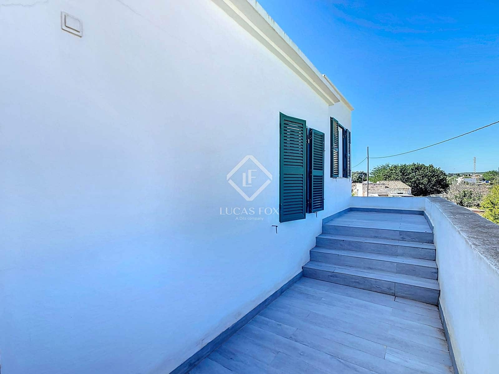 5 soveværelse Finca/Landehus til salg i Ciutadella de Menorca med swimmingpool garage - € 1.050.000 (Ref: 8961018)
