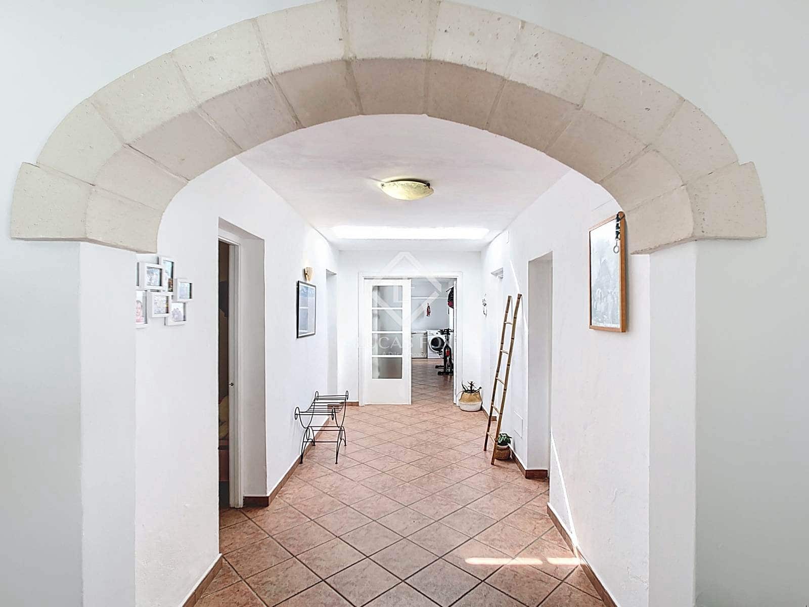 5 soveværelse Finca/Landehus til salg i Ciutadella de Menorca med swimmingpool garage - € 1.050.000 (Ref: 8961018)