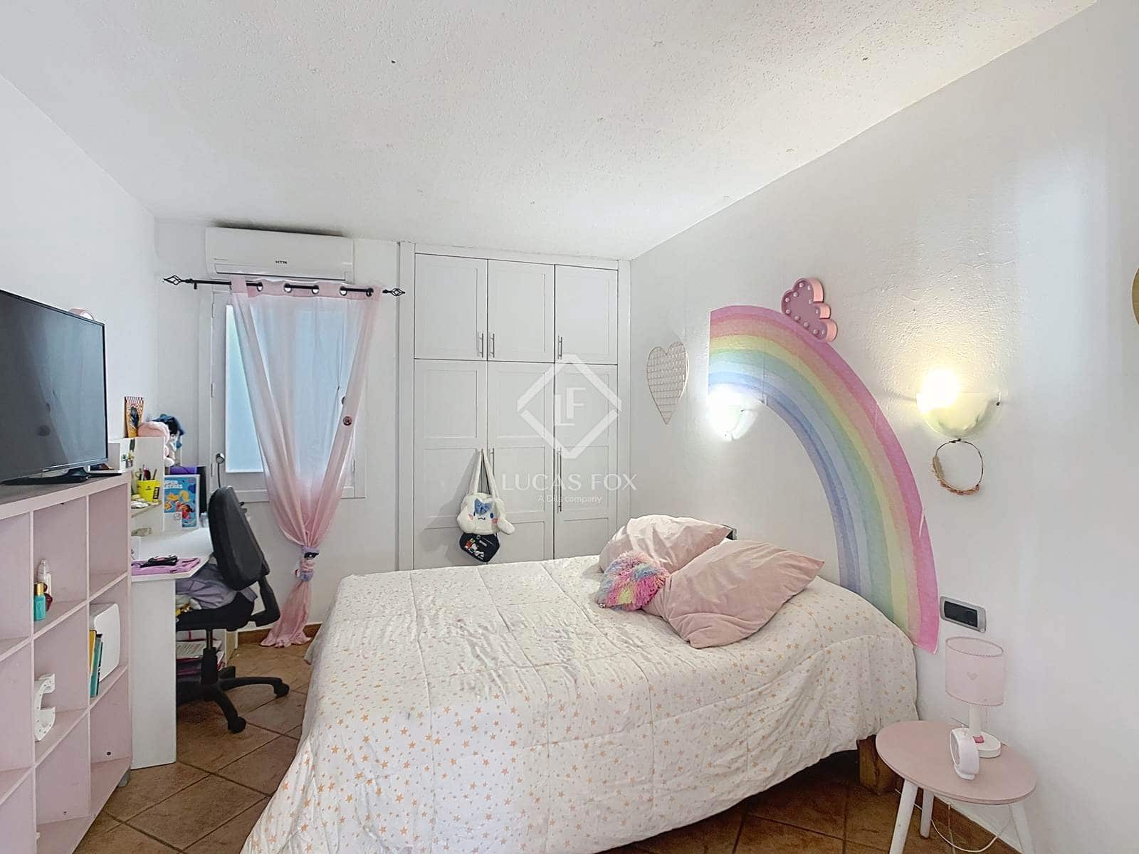 5 soveværelse Finca/Landehus til salg i Ciutadella de Menorca med swimmingpool garage - € 1.050.000 (Ref: 8961018)