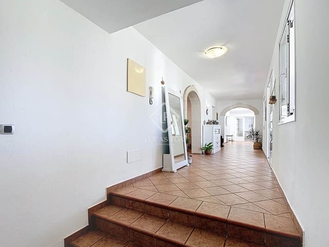 5 slaapkamer Finca/Landhuis te koop in Ciutadella de Menorca met zwembad garage - € 1.050.000 (Ref: 8961018)