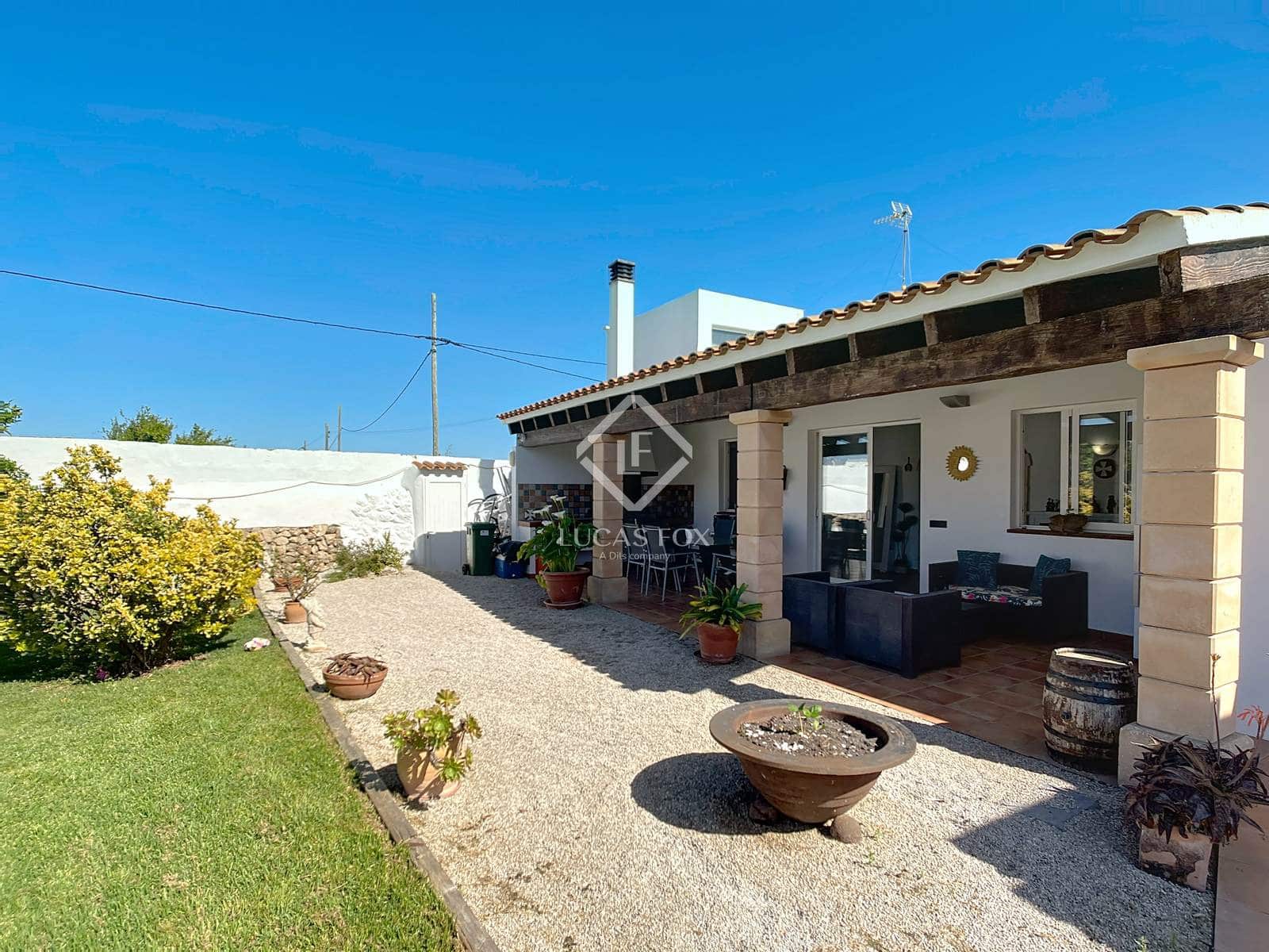 5 soveværelse Finca/Landehus til salg i Ciutadella de Menorca med swimmingpool garage - € 1.050.000 (Ref: 8961018)