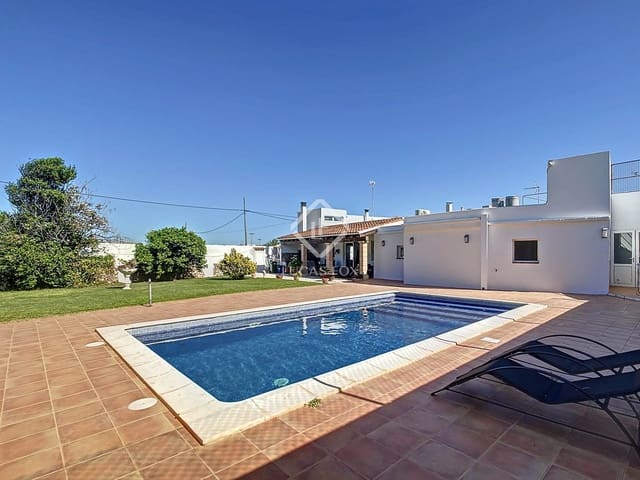 5 slaapkamer Finca/Landhuis te koop in Ciutadella de Menorca met zwembad garage - € 1.050.000 (Ref: 8961018)