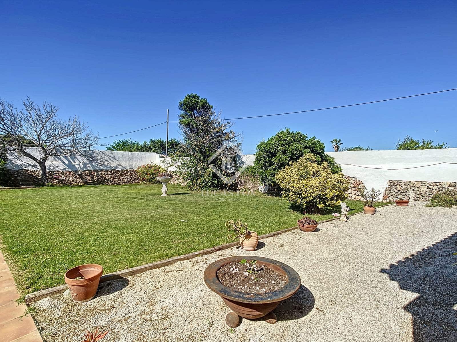 5 soveværelse Finca/Landehus til salg i Ciutadella de Menorca med swimmingpool garage - € 1.050.000 (Ref: 8961018)