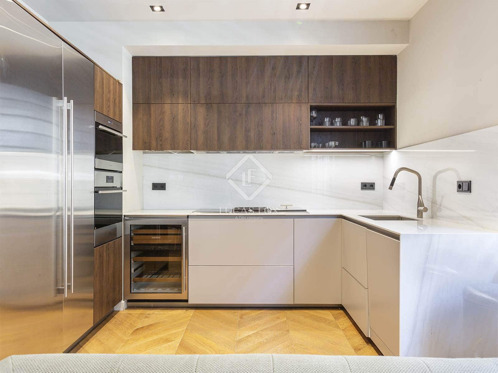 2 soverom Leilighet til salgs i Barcelona by - € 760 000 (Ref: 8967462)