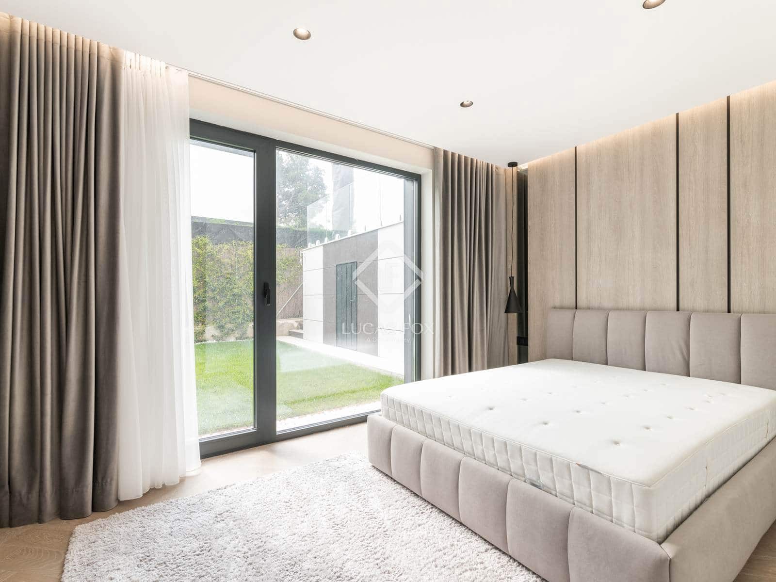 6 slaapkamer Villa te koop in Castelldefels met zwembad garage - € 2.900.000 (Ref: 8967463)