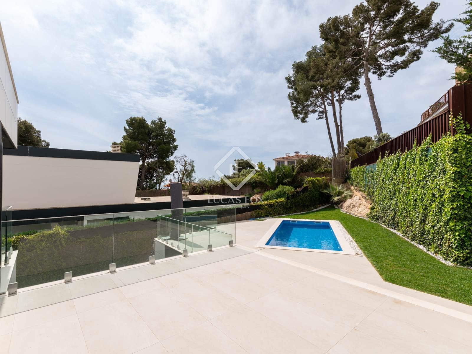 6 slaapkamer Villa te koop in Castelldefels met zwembad garage - € 2.900.000 (Ref: 8967463)