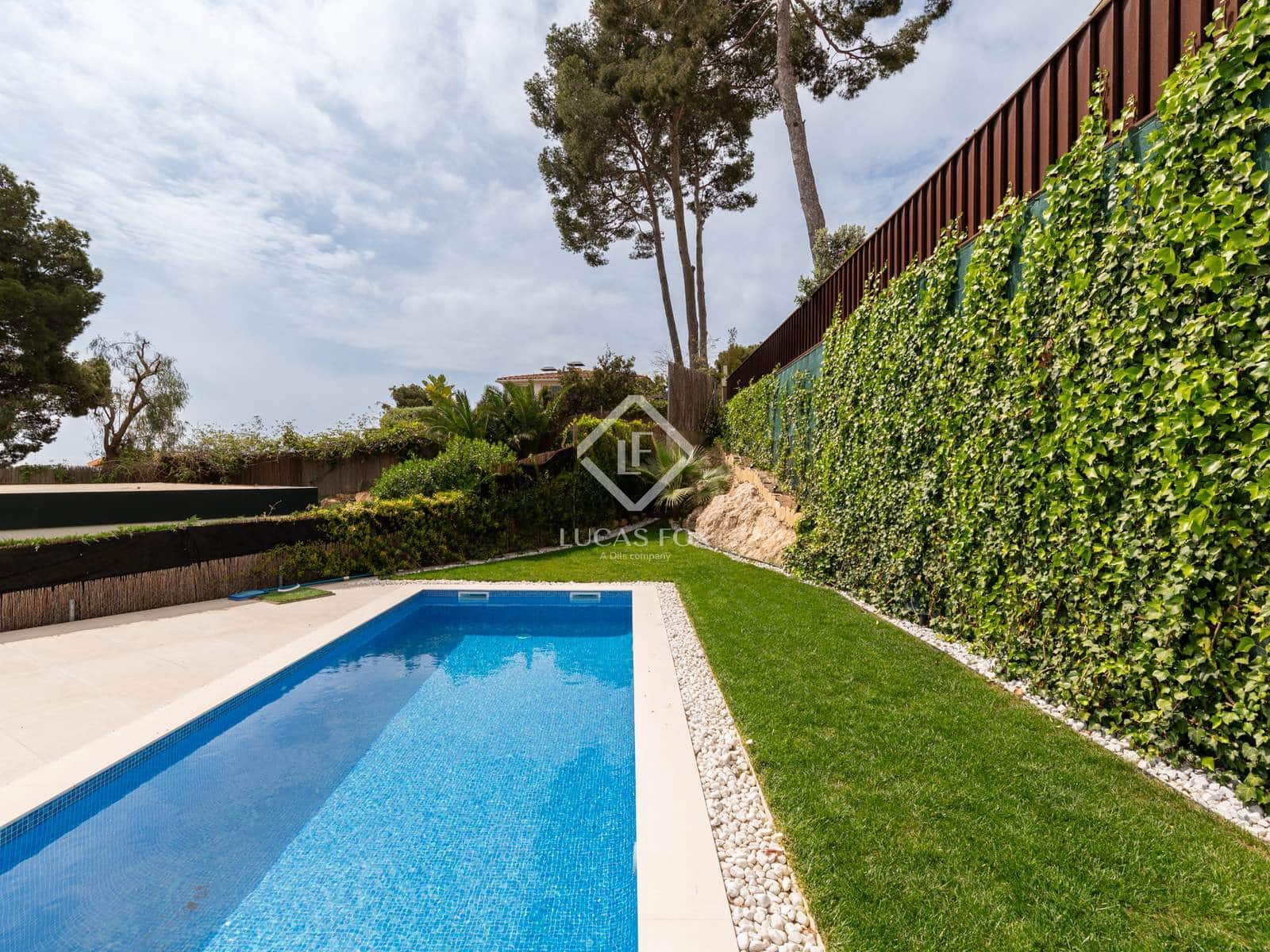 6 slaapkamer Villa te koop in Castelldefels met zwembad garage - € 2.900.000 (Ref: 8967463)