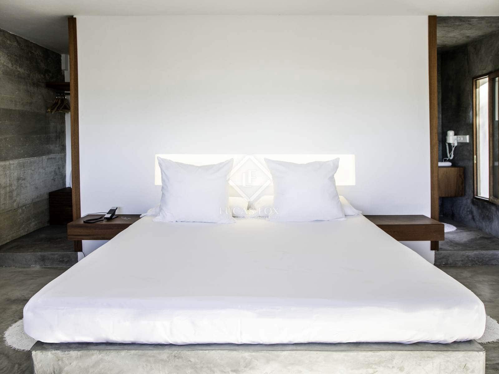 8 soveværelse Villa til salg i Sant Joan de Labritja med swimmingpool garage - € 7.200.000 (Ref: 8967465)