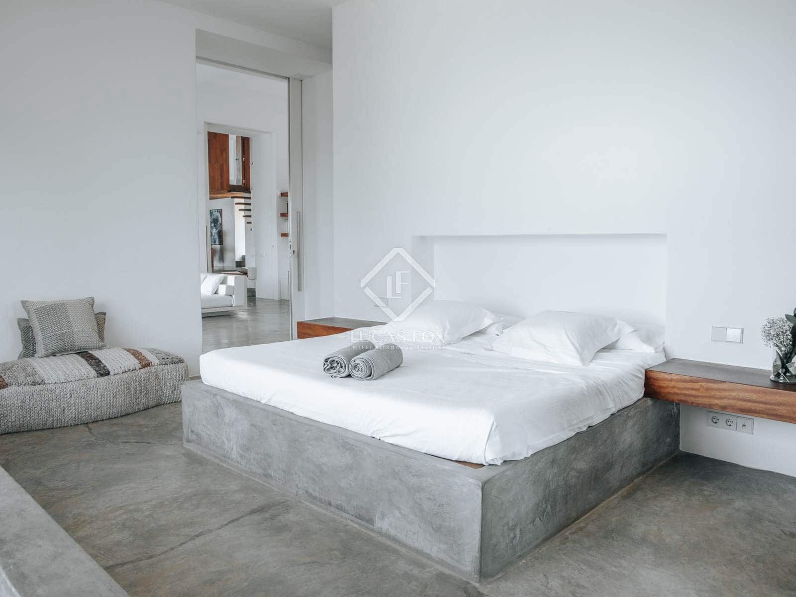 8 soveværelse Villa til salg i Sant Joan de Labritja med swimmingpool garage - € 7.200.000 (Ref: 8967465)