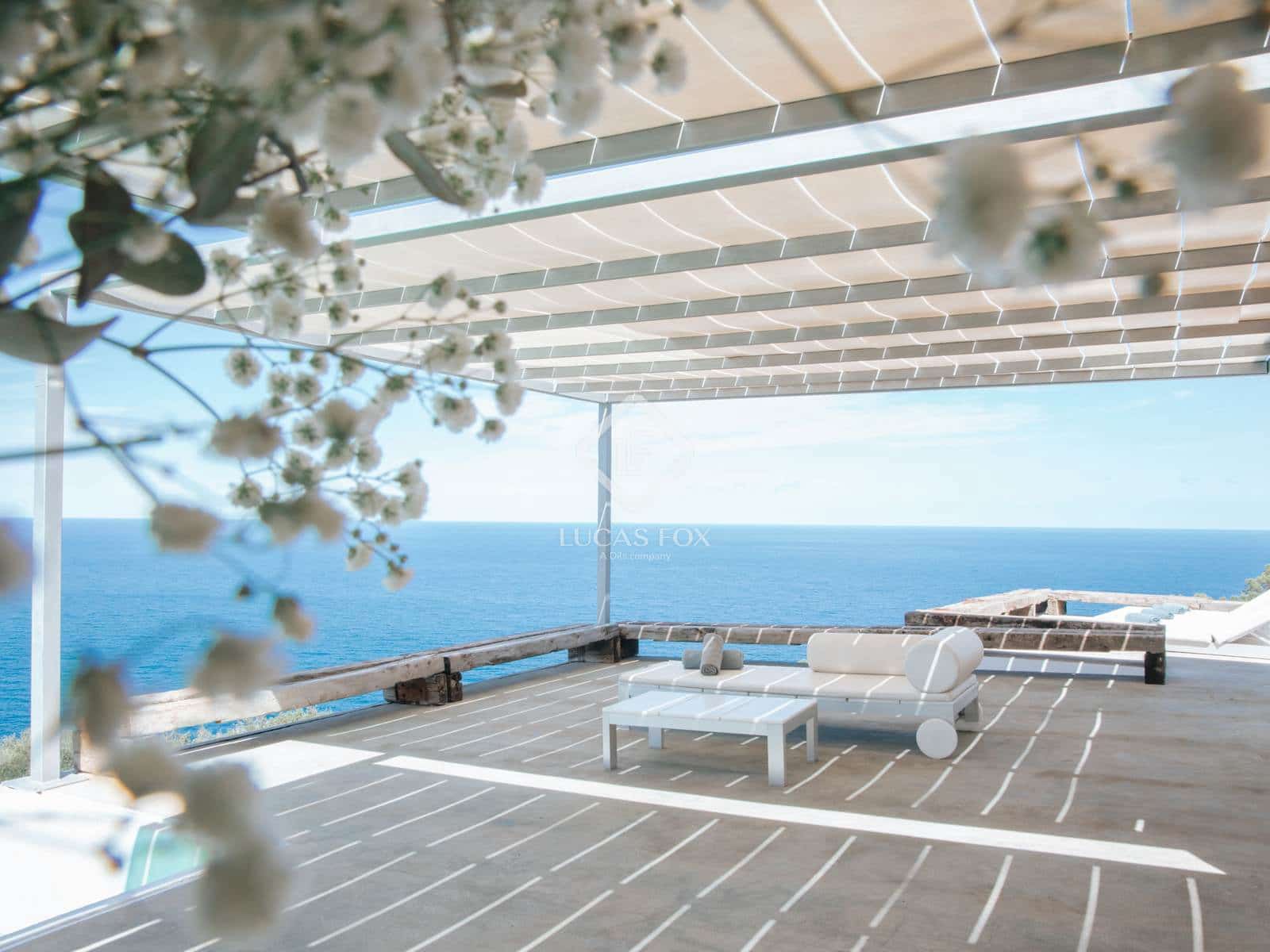 8 soveværelse Villa til salg i Sant Joan de Labritja med swimmingpool garage - € 7.200.000 (Ref: 8967465)