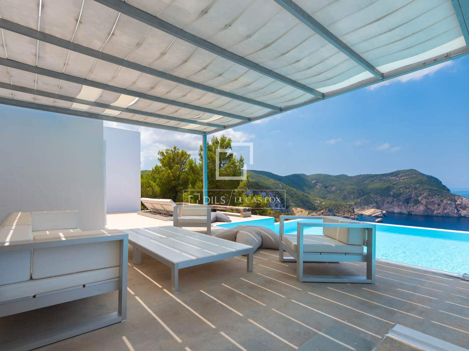 8 bedroom Villa for sale in Sant Joan de Labritja with pool garage - € 6,600,000 (Ref: 8967465)