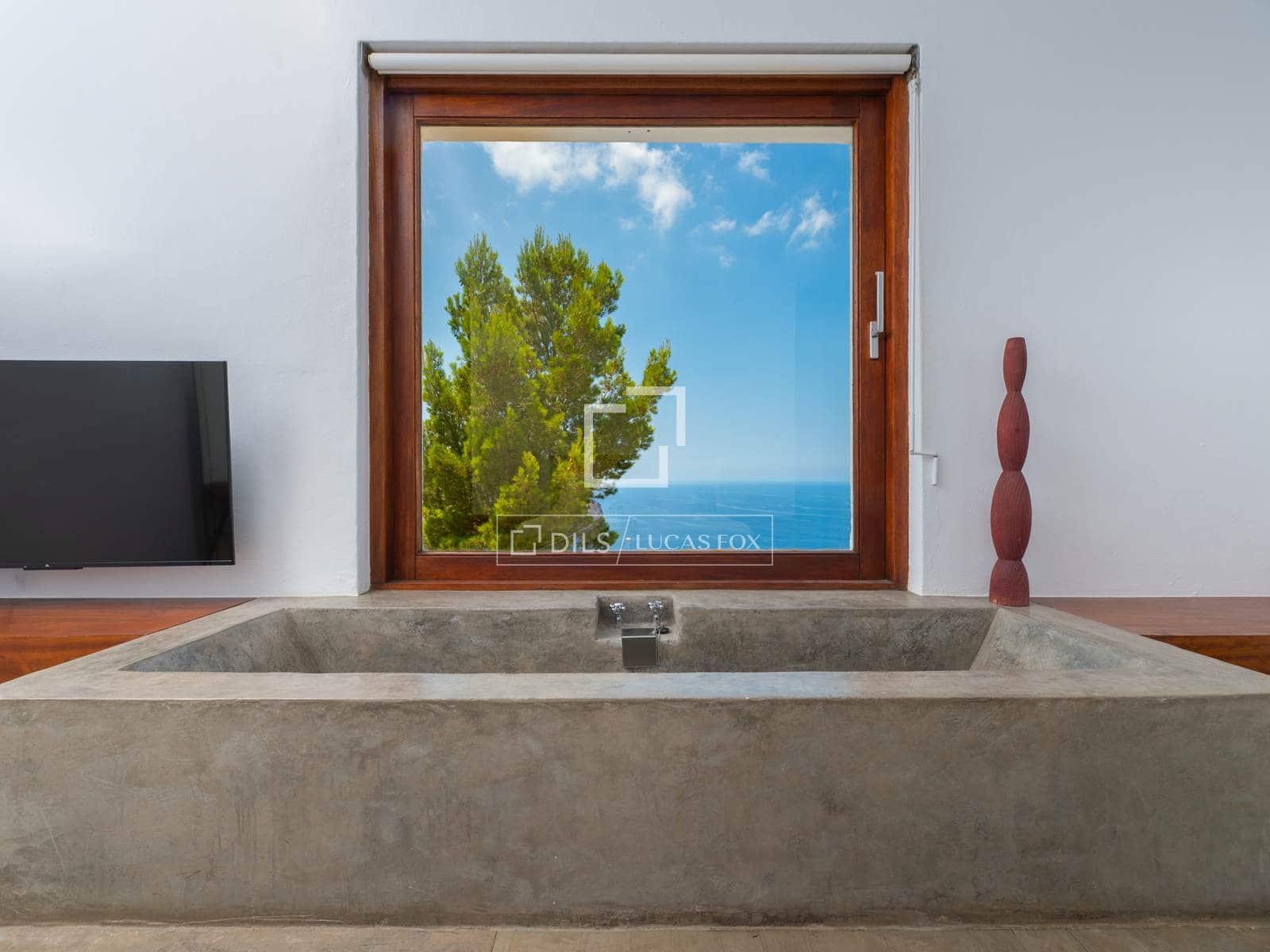 8 bedroom Villa for sale in Sant Joan de Labritja with pool garage - € 6,600,000 (Ref: 8967465)