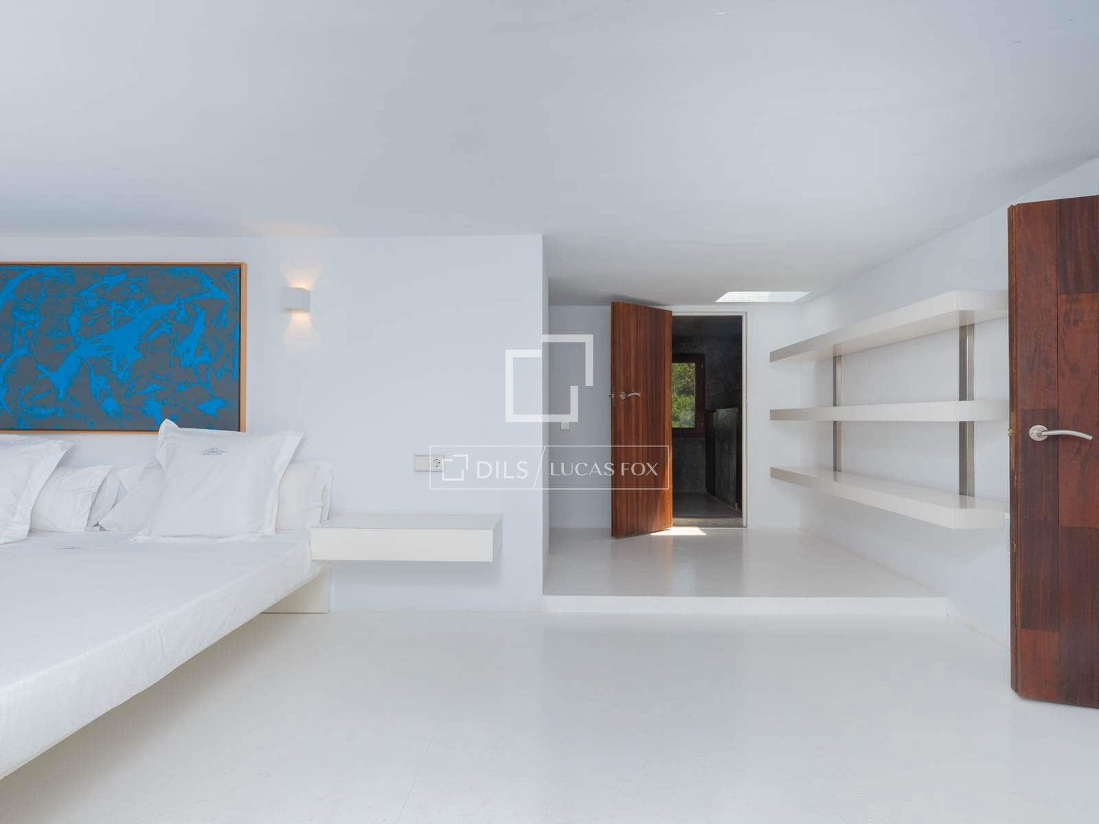 8 bedroom Villa for sale in Sant Joan de Labritja with pool garage - € 6,600,000 (Ref: 8967465)