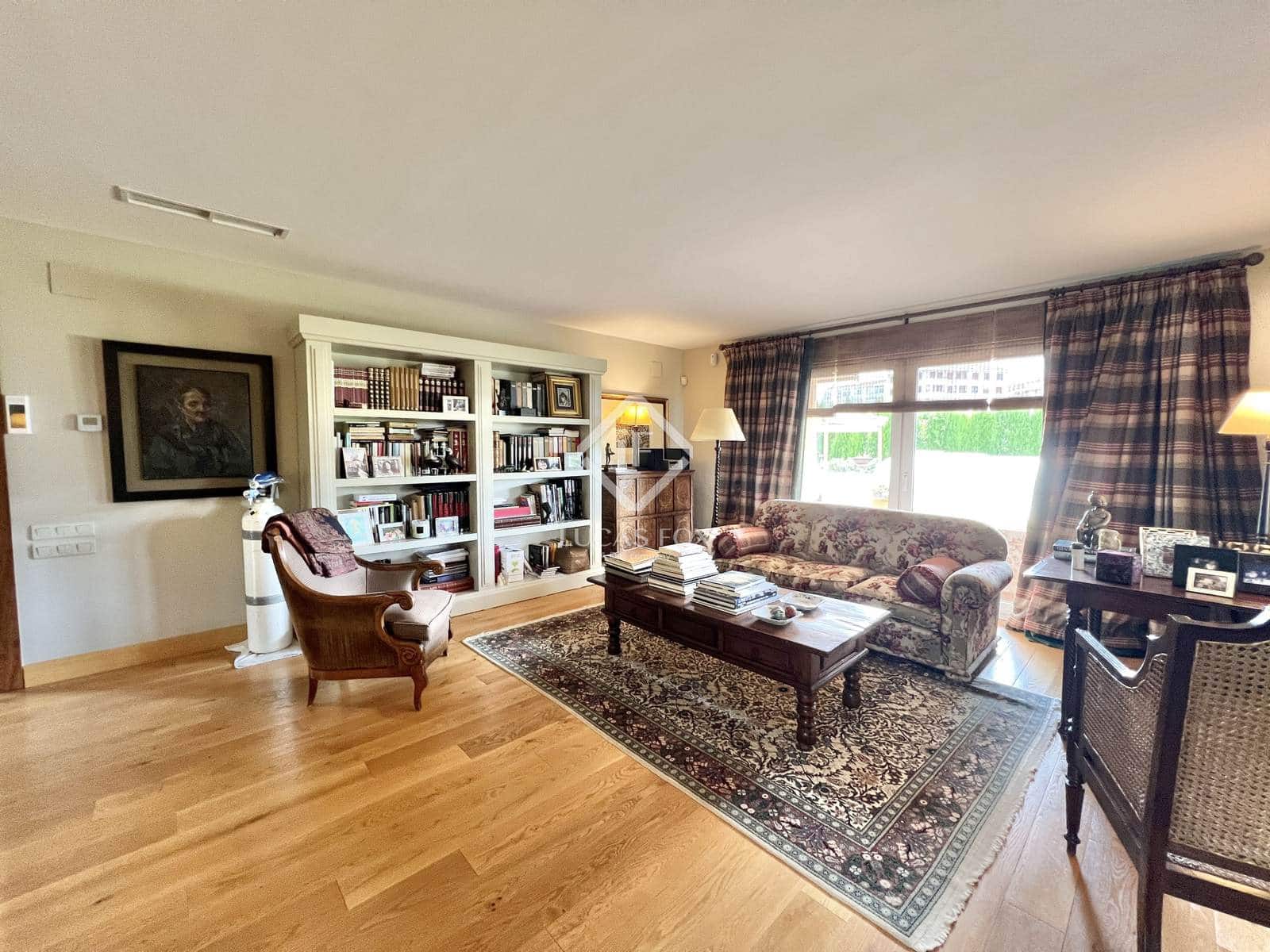 3 soveværelse Villa til salg i Ibi med swimmingpool garage - € 980.000 (Ref: 8967466)