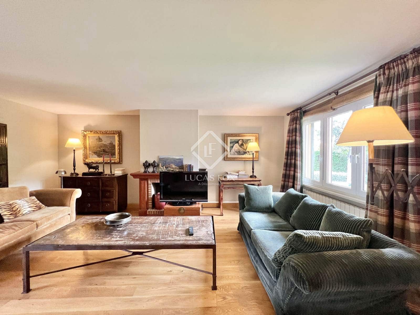 3 soveværelse Villa til salg i Ibi med swimmingpool garage - € 980.000 (Ref: 8967466)