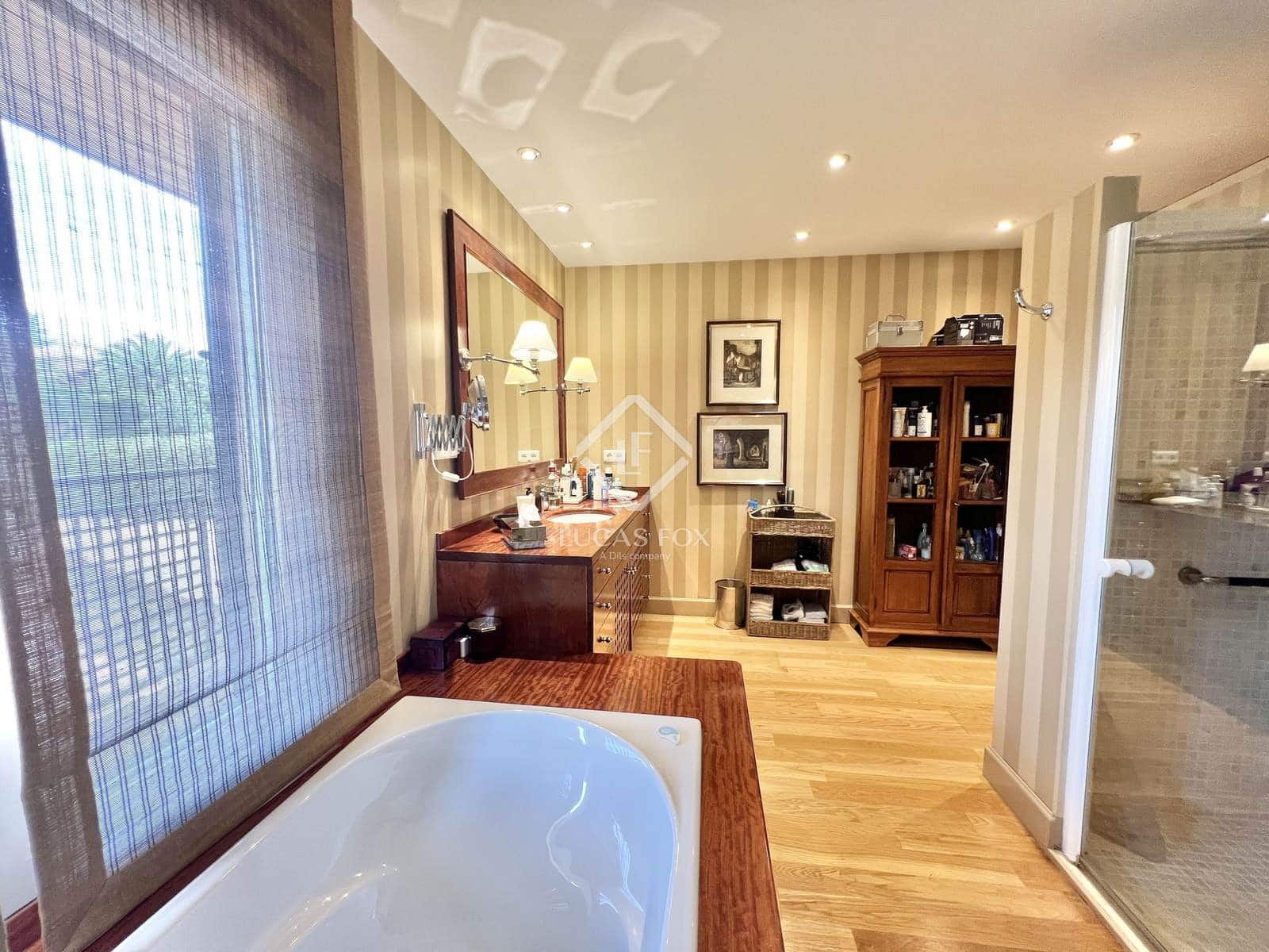 3 soveværelse Villa til salg i Ibi med swimmingpool garage - € 980.000 (Ref: 8967466)