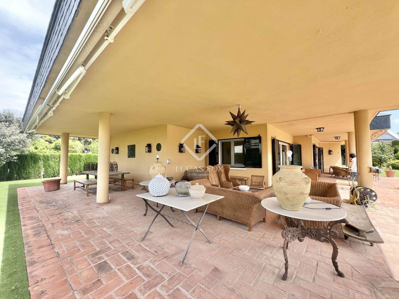 3 soveværelse Villa til salg i Ibi med swimmingpool garage - € 980.000 (Ref: 8967466)