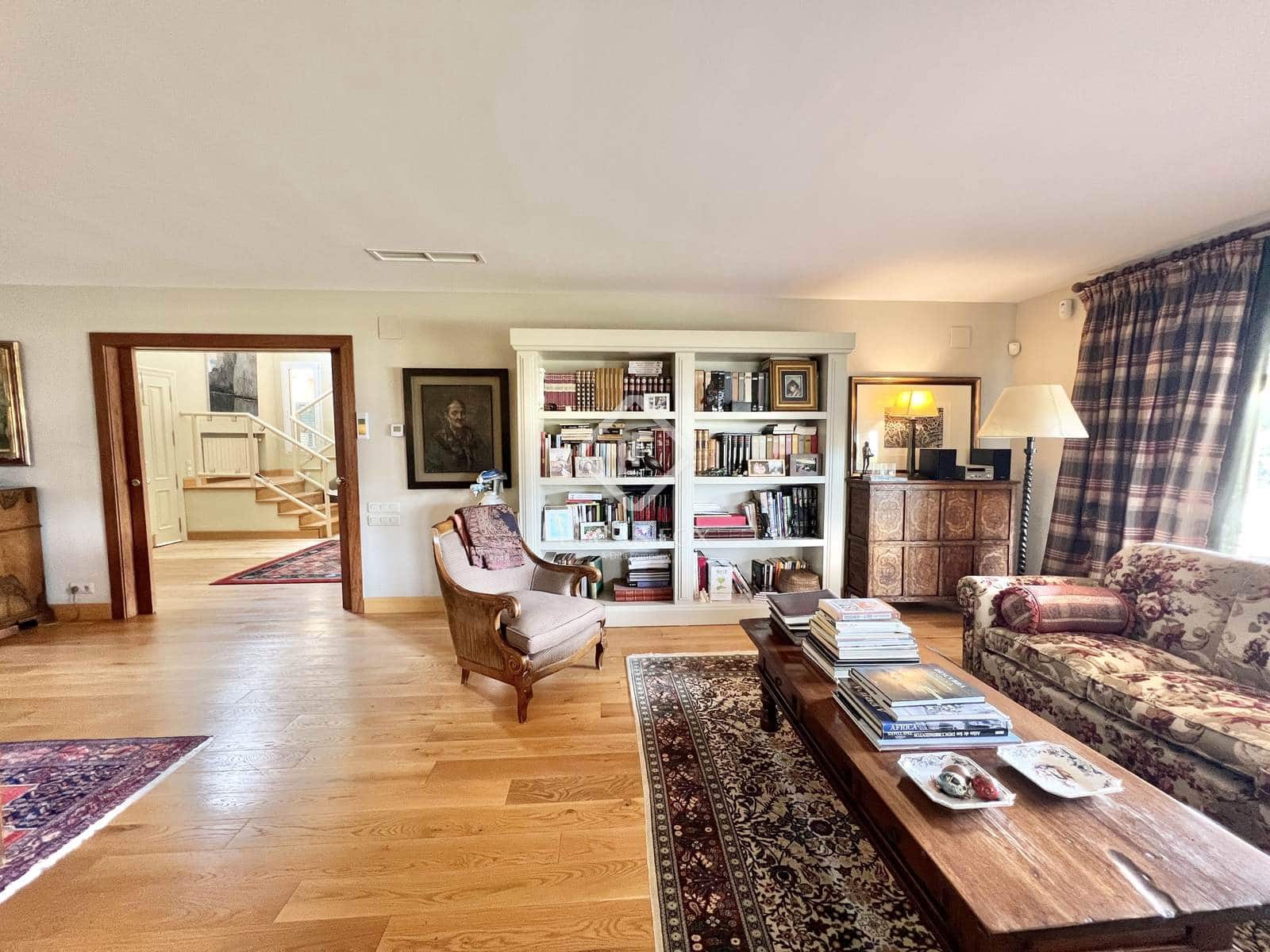 3 soveværelse Villa til salg i Ibi med swimmingpool garage - € 980.000 (Ref: 8967466)