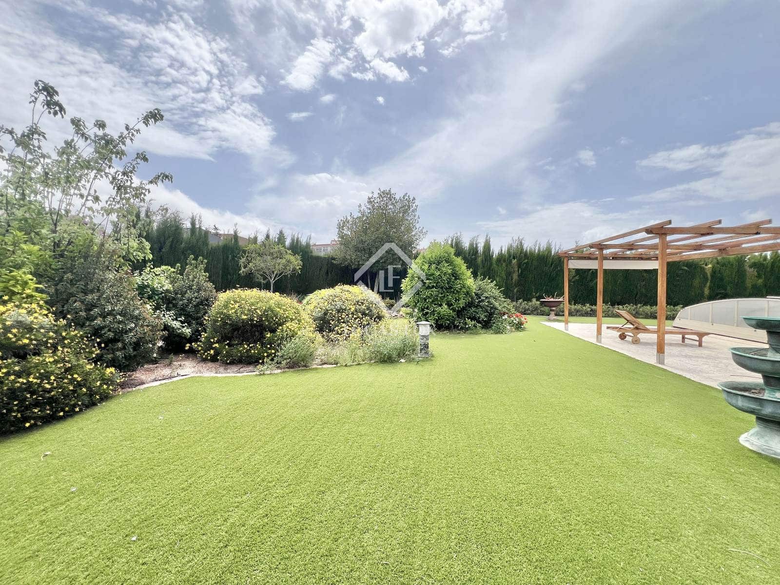 3 soveværelse Villa til salg i Ibi med swimmingpool garage - € 980.000 (Ref: 8967466)