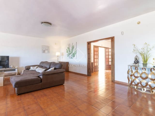 4 chambre Villa/Maison à vendre à La Nucia avec piscine garage - 995 000 € (Ref: 8968754)