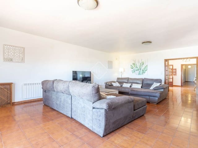 4 chambre Villa/Maison à vendre à La Nucia avec piscine garage - 995 000 € (Ref: 8968754)