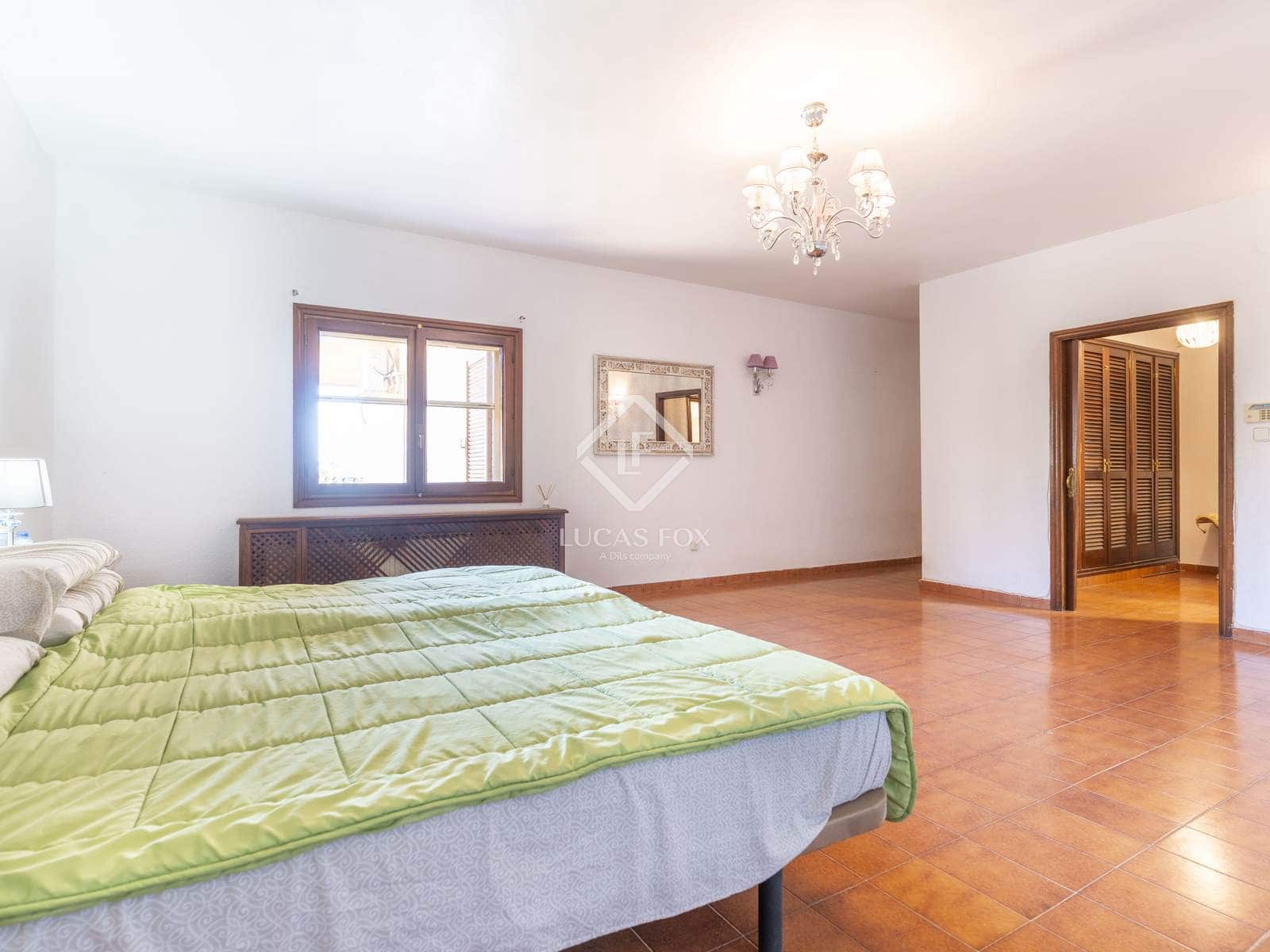 4 chambre Villa/Maison à vendre à La Nucia avec piscine garage - 995 000 € (Ref: 8968754)