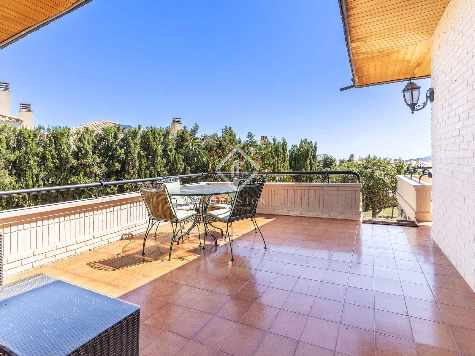 4 chambre Villa/Maison à vendre à La Nucia avec piscine garage - 995 000 € (Ref: 8968754)