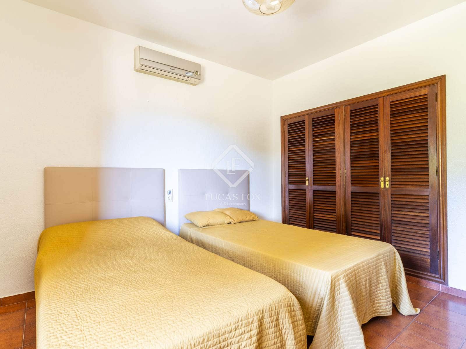 4 chambre Villa/Maison à vendre à La Nucia avec piscine garage - 995 000 € (Ref: 8968754)