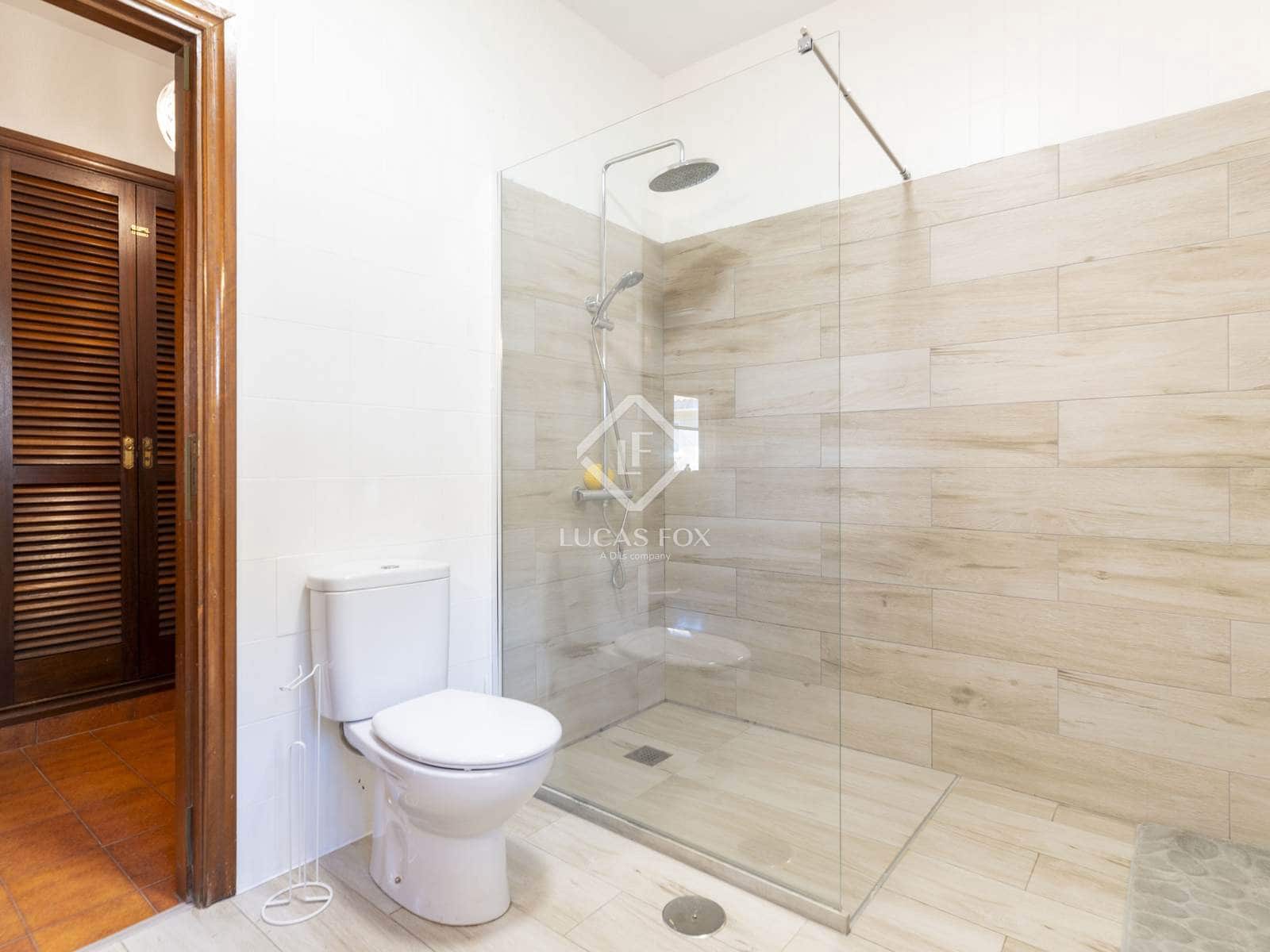 4 chambre Villa/Maison à vendre à La Nucia avec piscine garage - 995 000 € (Ref: 8968754)