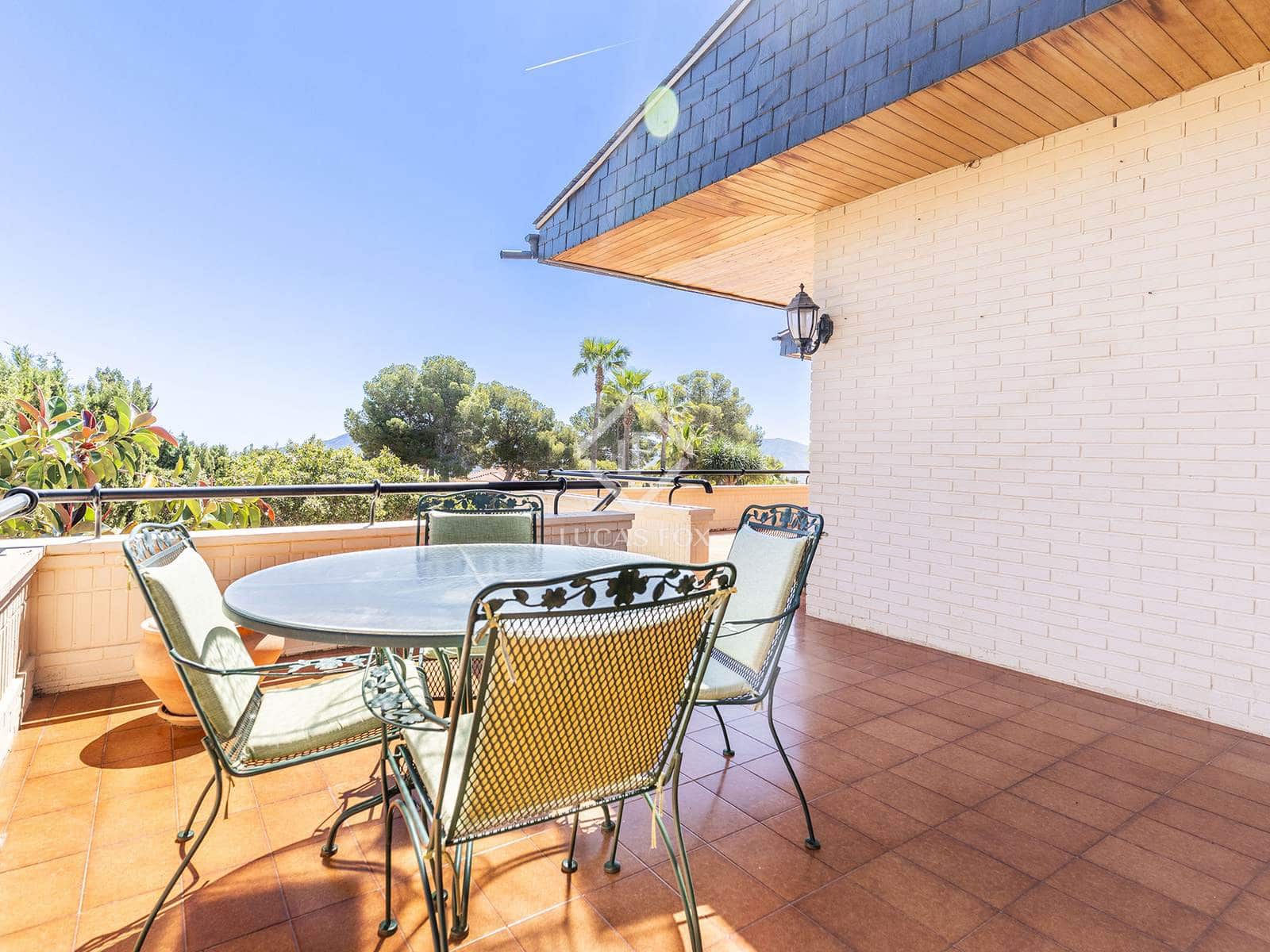 4 chambre Villa/Maison à vendre à La Nucia avec piscine garage - 995 000 € (Ref: 8968754)