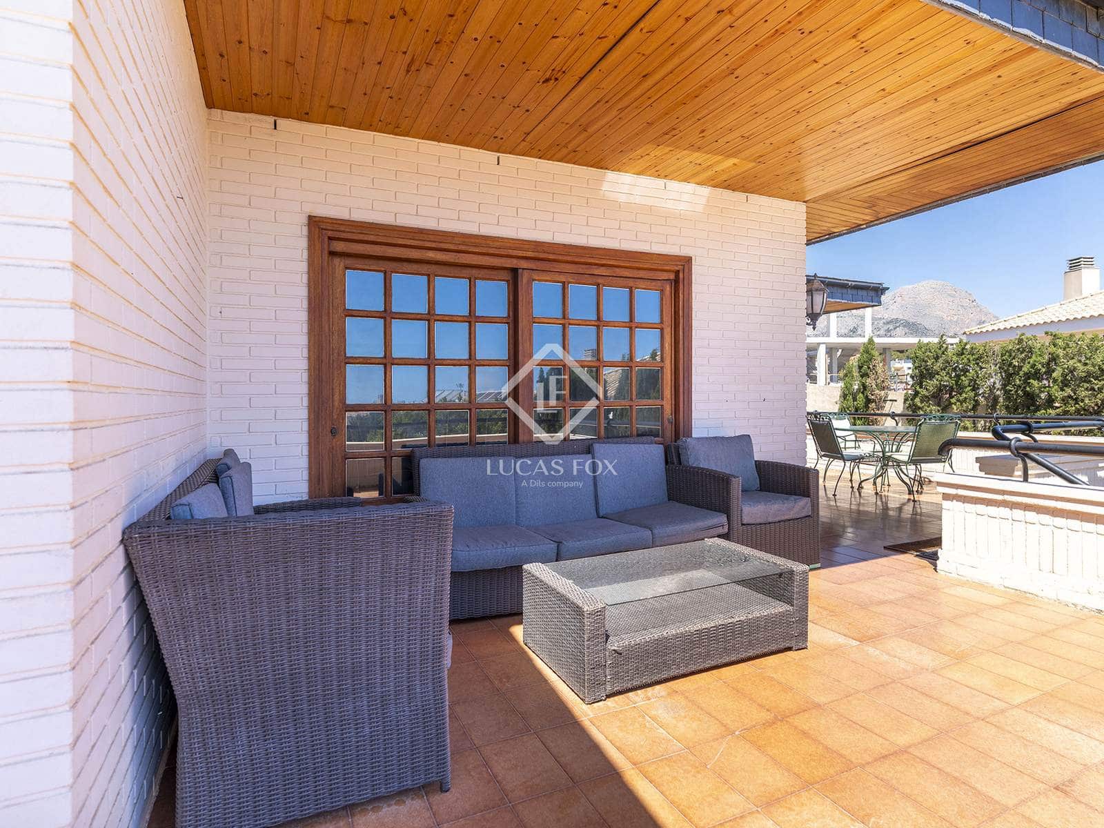 4 chambre Villa/Maison à vendre à La Nucia avec piscine garage - 995 000 € (Ref: 8968754)