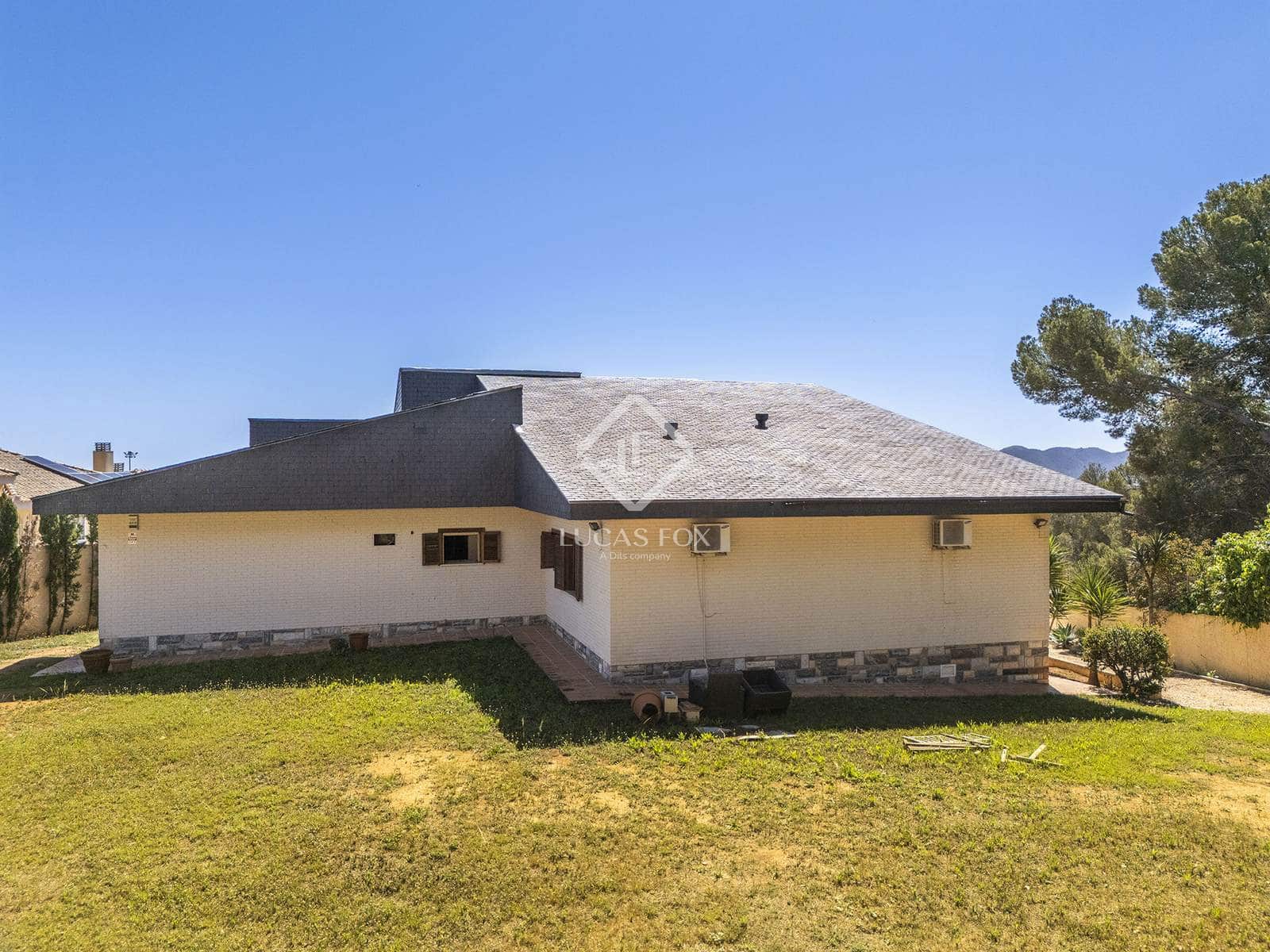 4 chambre Villa/Maison à vendre à La Nucia avec piscine garage - 995 000 € (Ref: 8968754)