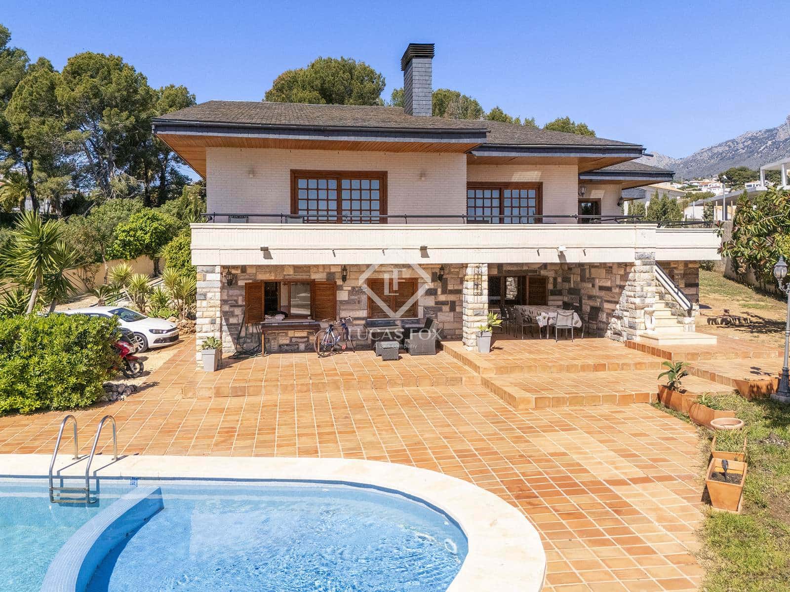 4 chambre Villa/Maison à vendre à La Nucia avec piscine garage - 995 000 € (Ref: 8968754)