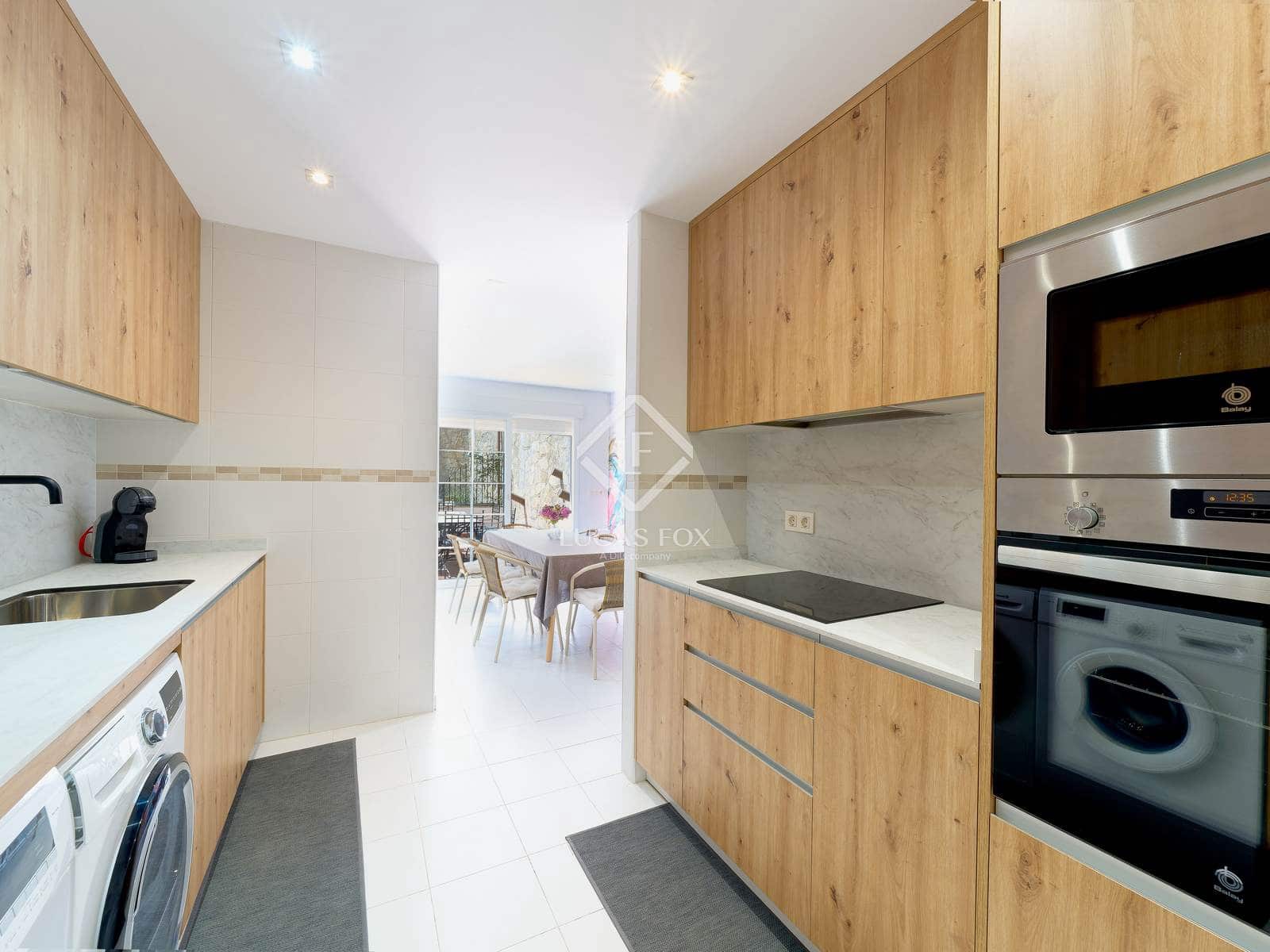 3 quarto Apartamento para venda em Almunecar com piscina - 399 000 € (Ref: 8968785)