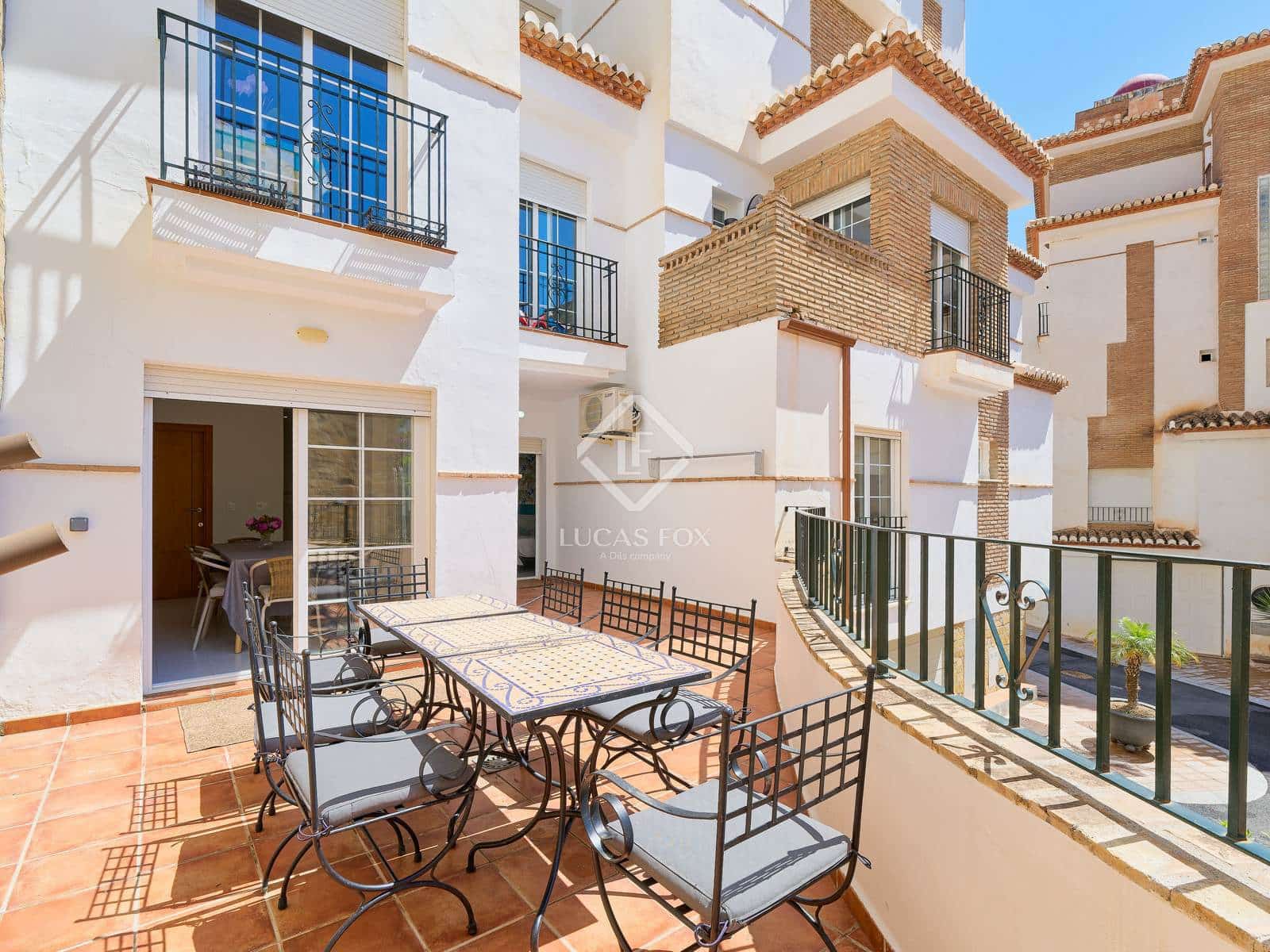 3 quarto Apartamento para venda em Almunecar com piscina - 399 000 € (Ref: 8968785)