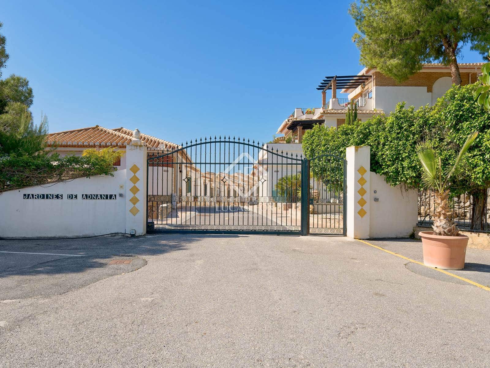 3 quarto Apartamento para venda em Almunecar com piscina - 399 000 € (Ref: 8968785)