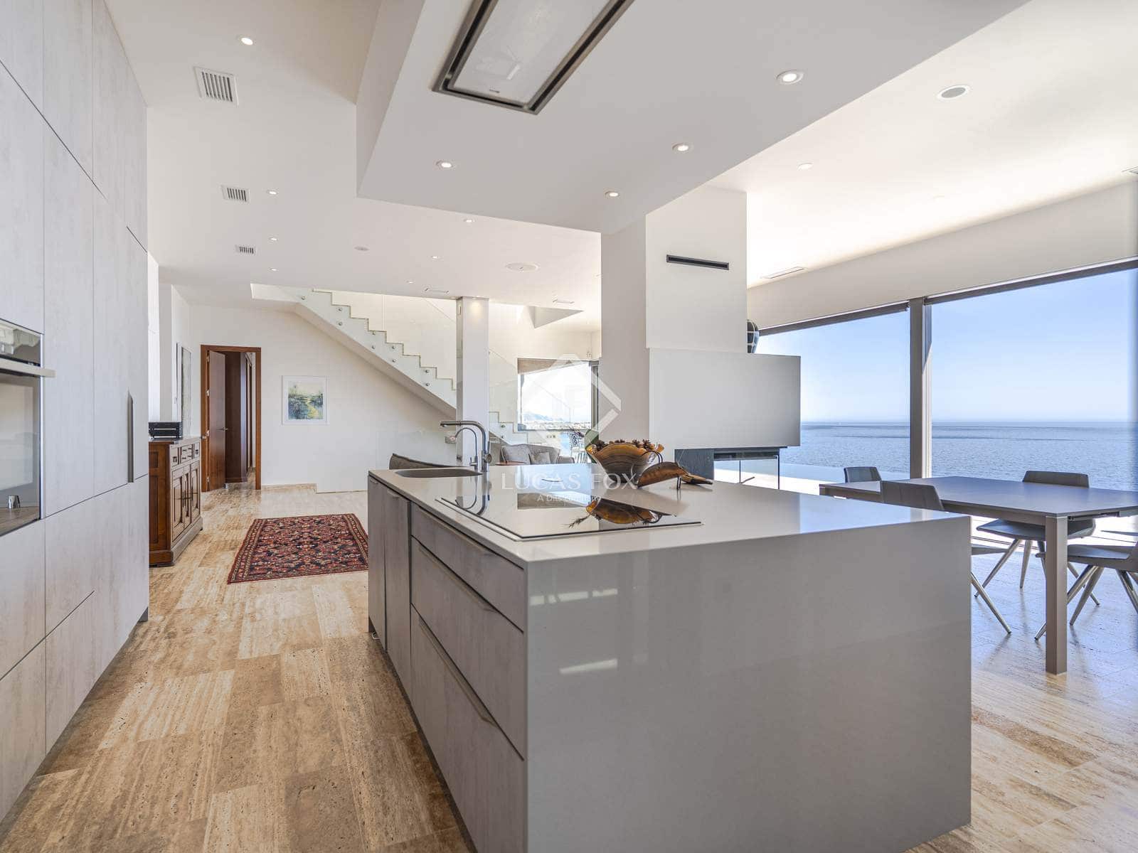 5 soveværelse Villa til salg i Salobrena med swimmingpool garage - € 1.950.000 (Ref: 8968988)