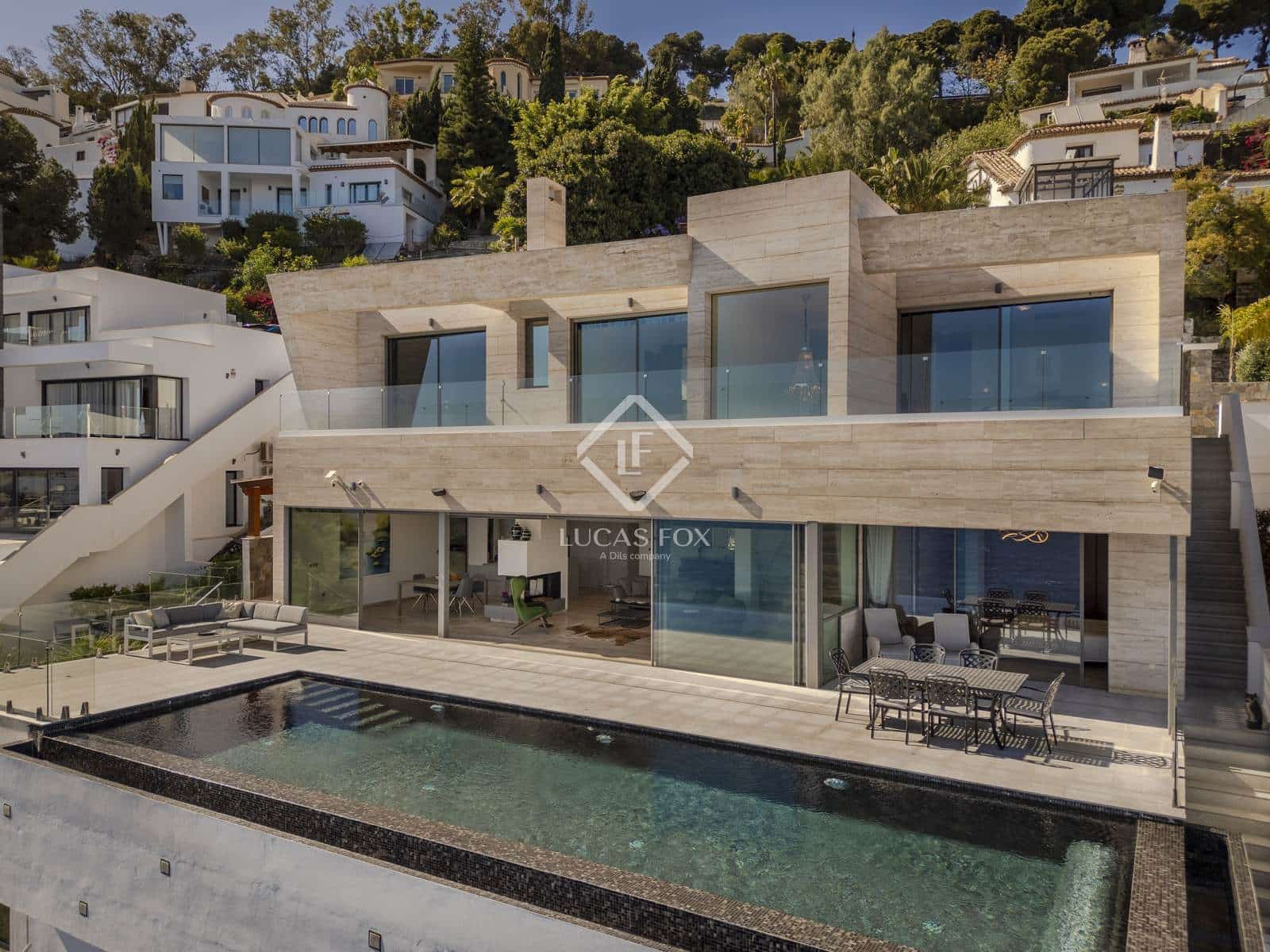 5 soveværelse Villa til salg i Salobrena med swimmingpool garage - € 1.950.000 (Ref: 8968988)