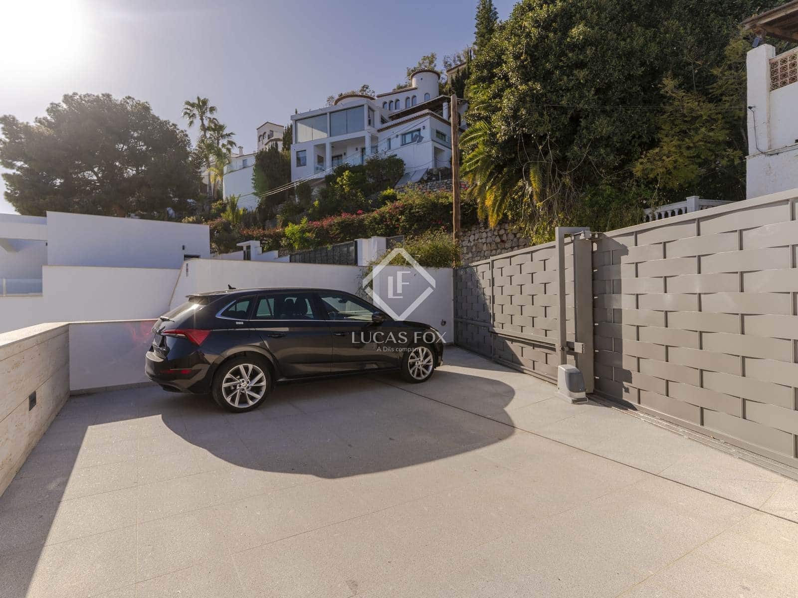 5 soveværelse Villa til salg i Salobrena med swimmingpool garage - € 1.950.000 (Ref: 8968988)